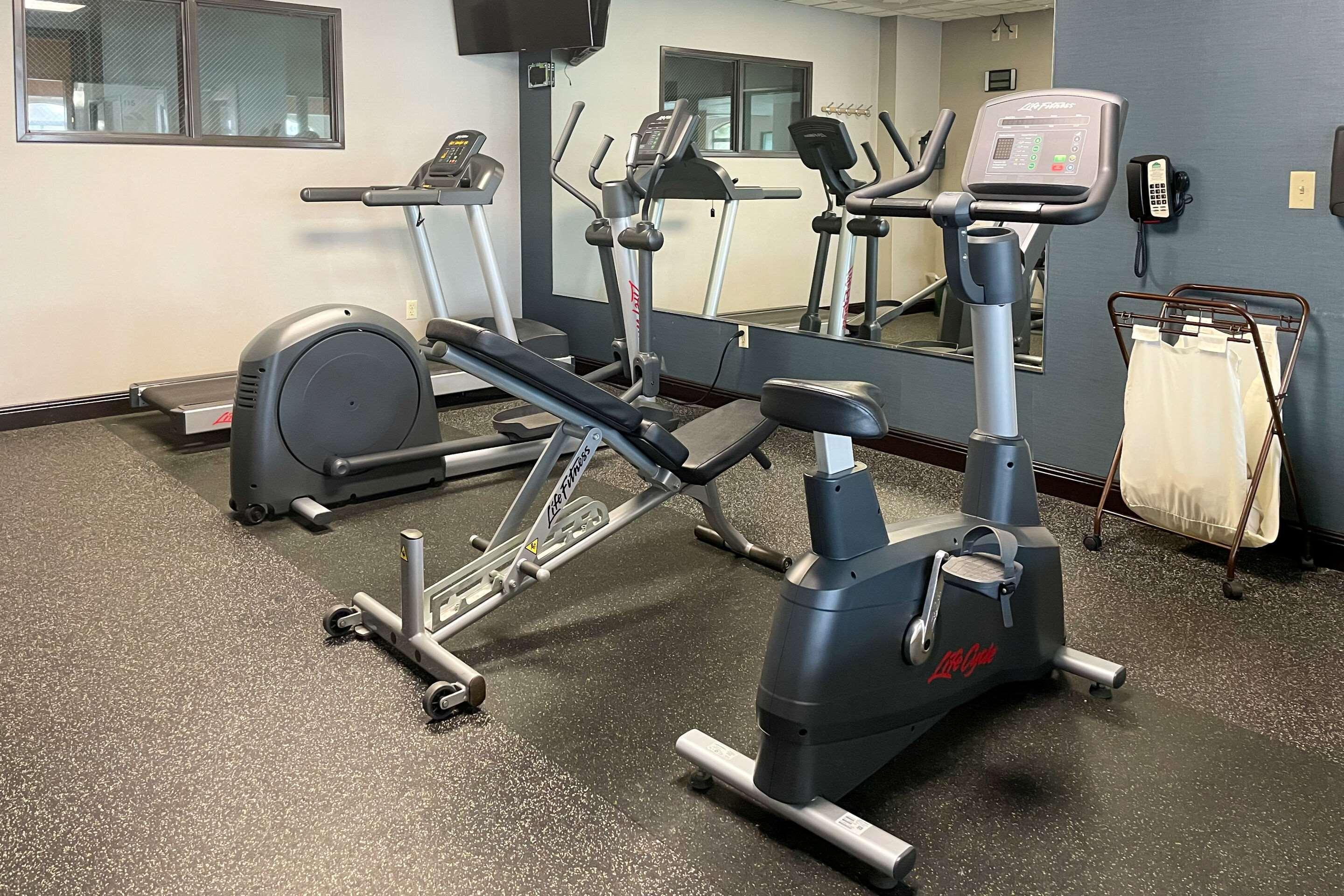 Comfort Inn & Suites Grand Blanc-Flint Bagian luar foto