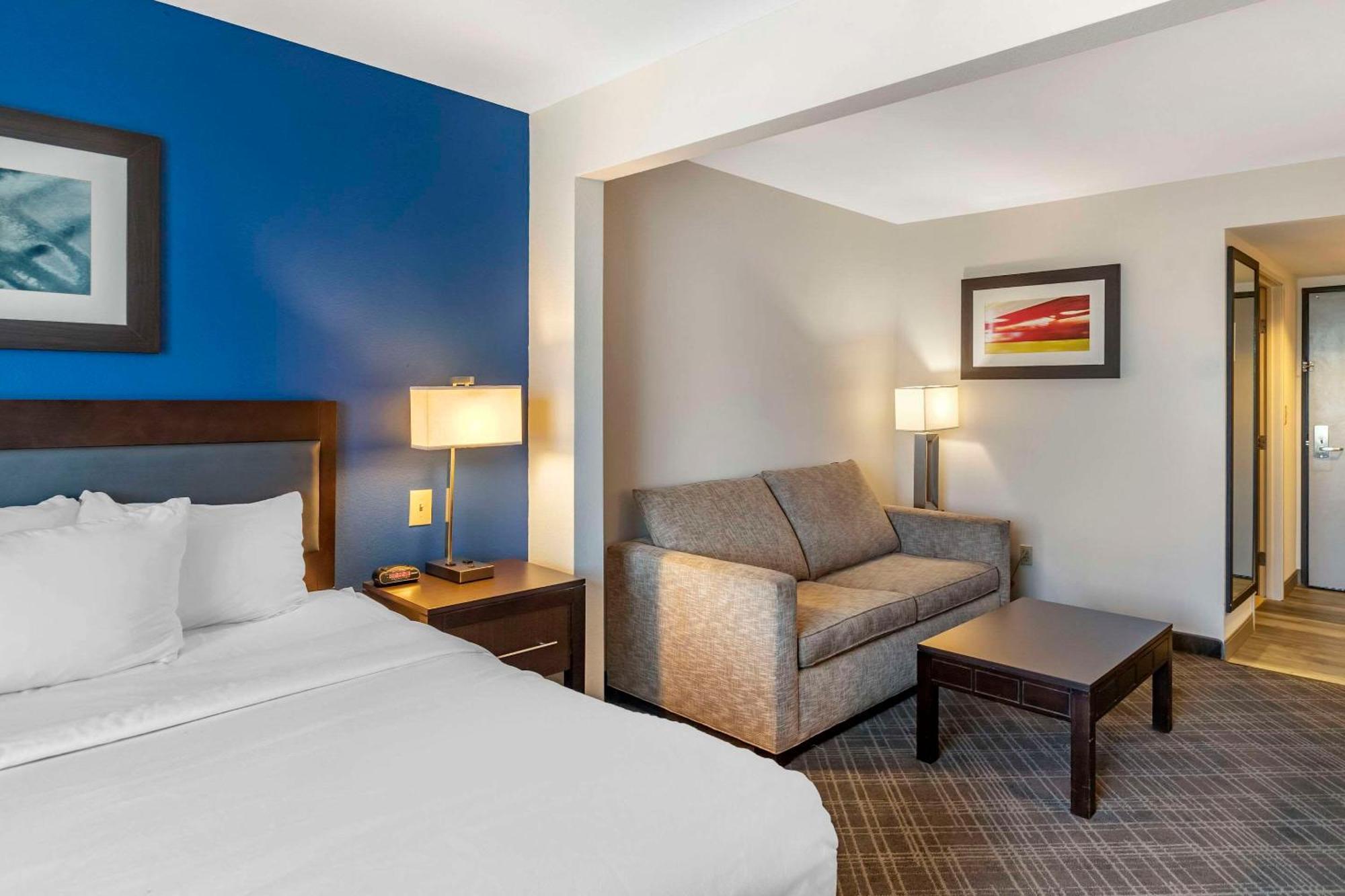 Comfort Inn & Suites Grand Blanc-Flint Bagian luar foto